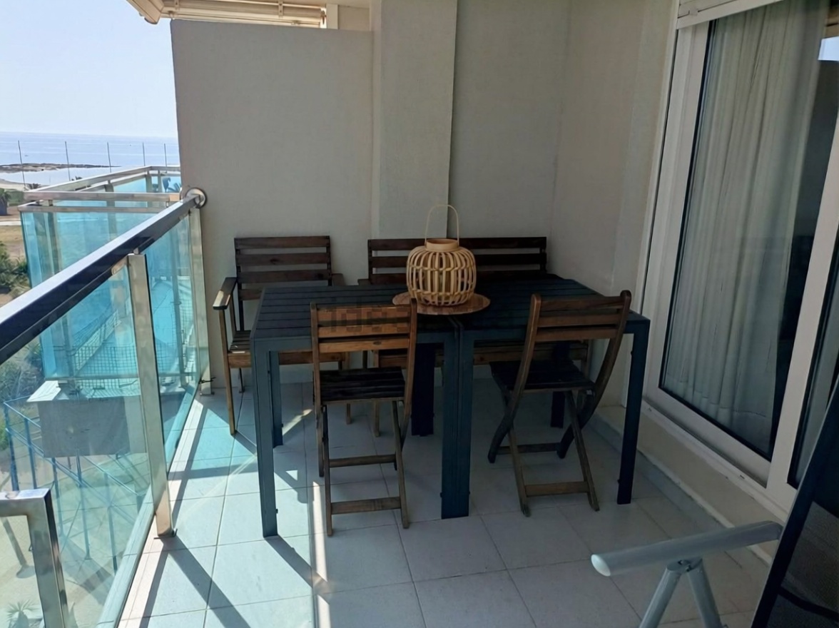 Apartamento em primeira linha de praia em La Manga del Mar Menor
