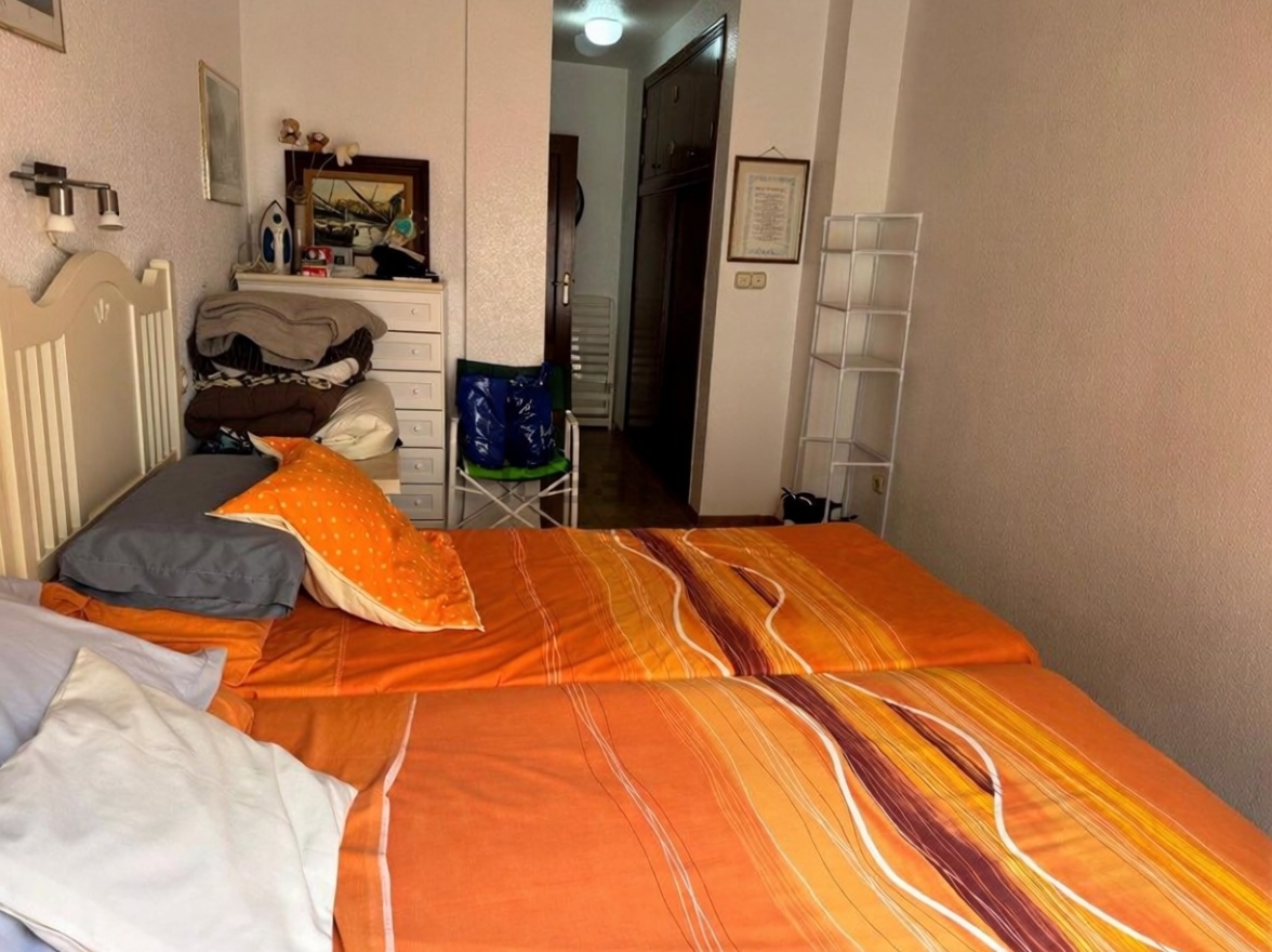 Piso en primera línea de playa en Mazarrón — Dormitorio