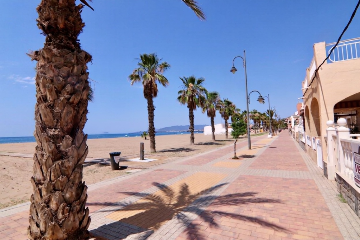 Chalet con acceso directo a playa en Mazarrón — Vista mar