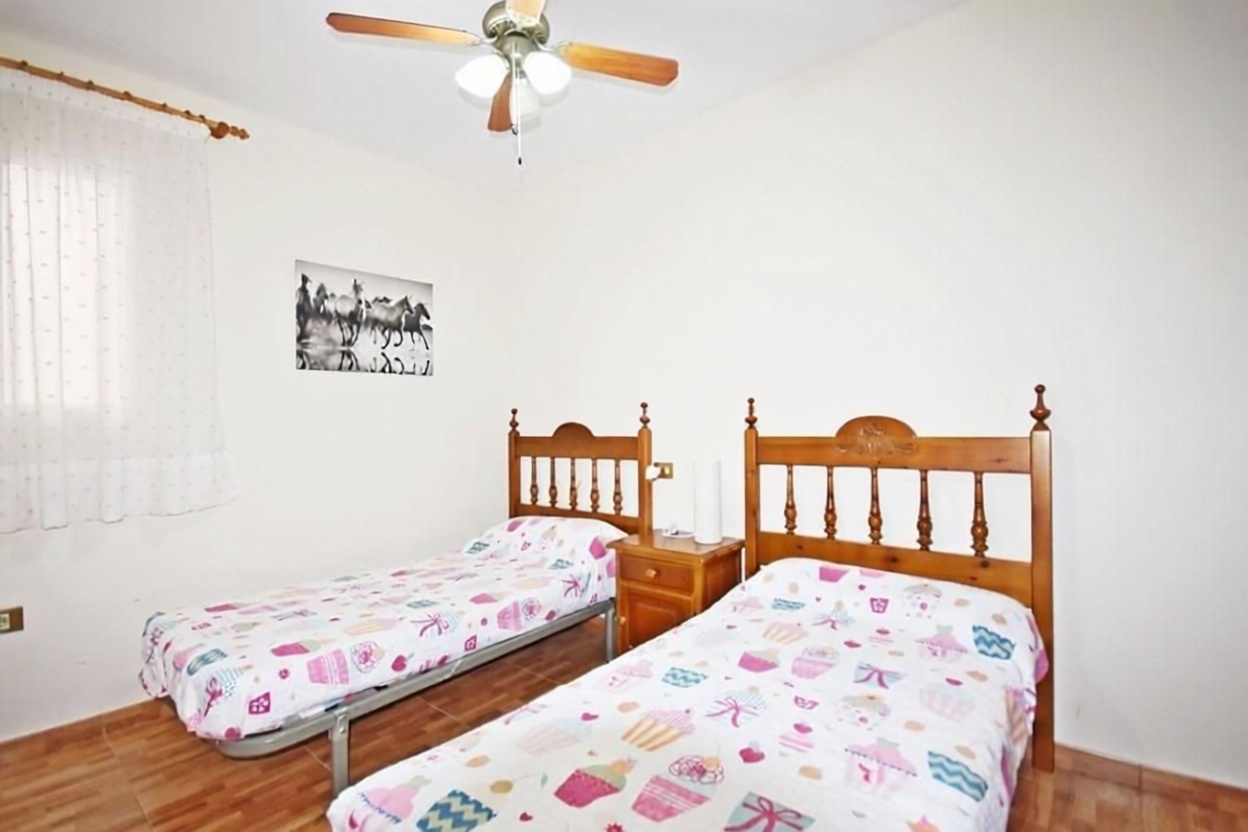 Beachfront flat in Mazarrón — Bedroom