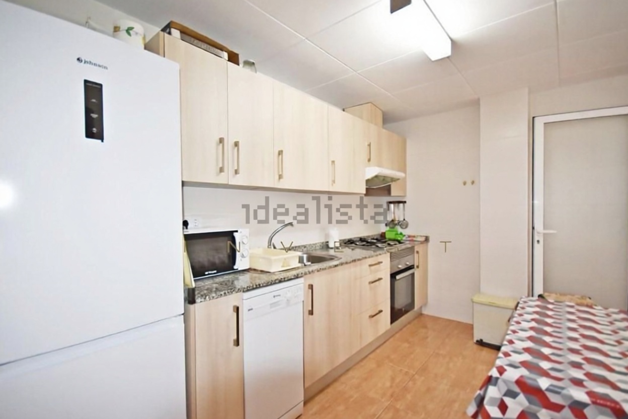 Beachfront flat in Mazarrón — Kitchen