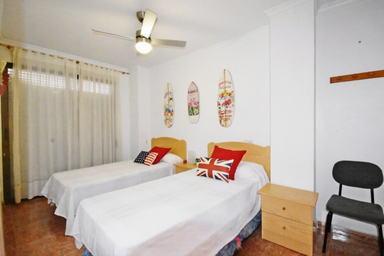 Beachfront flat in Mazarrón — Bedroom