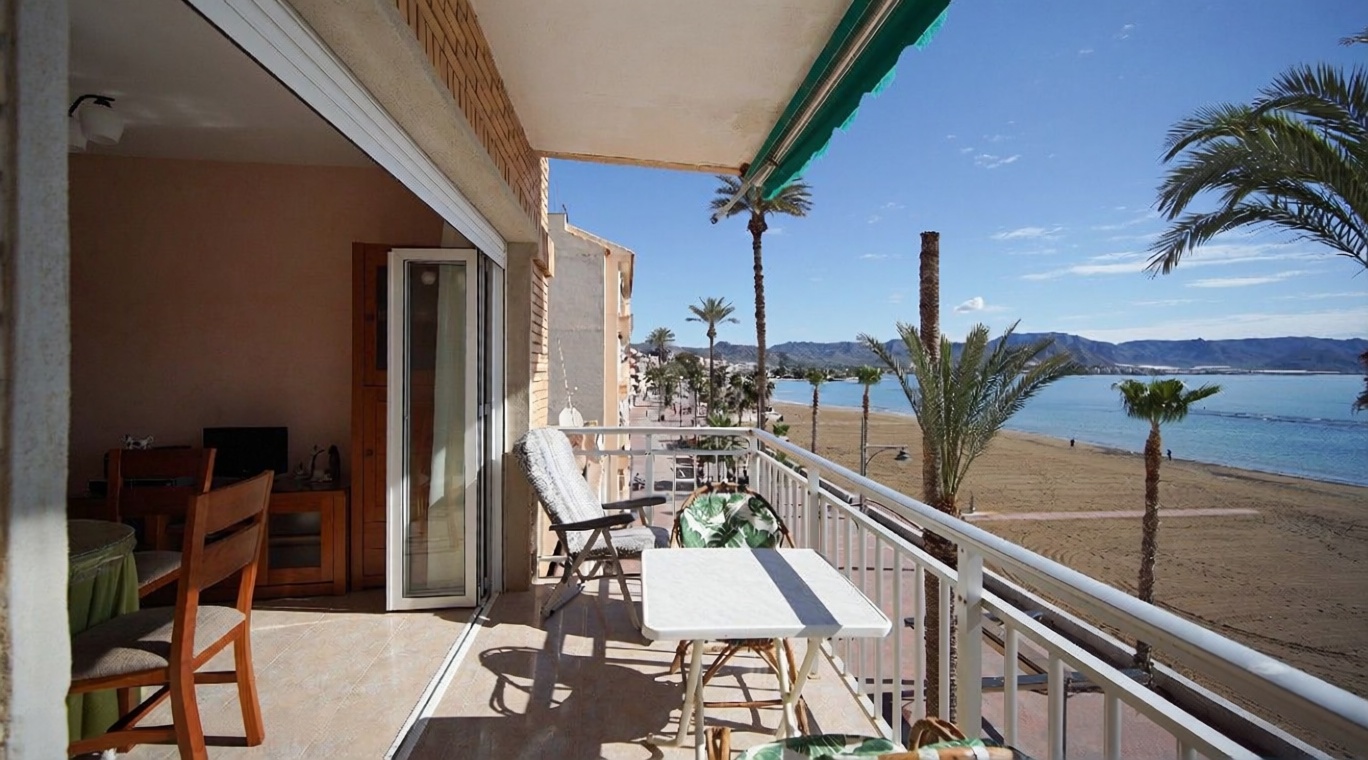 Apartamento em primeira linha de praia em Mazarrón — Terraço mar