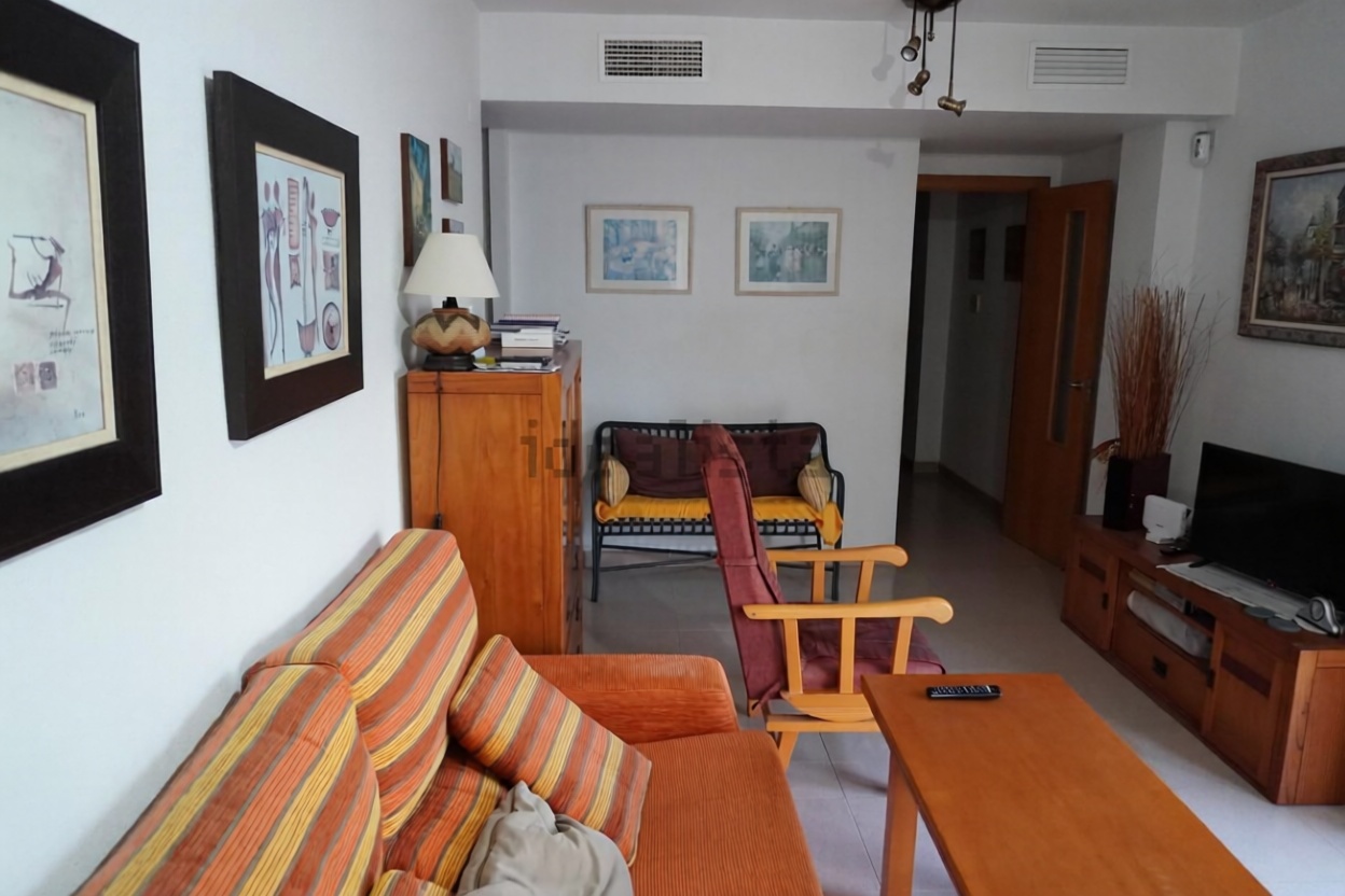 Beachfront flat in Mazarrón — Living room