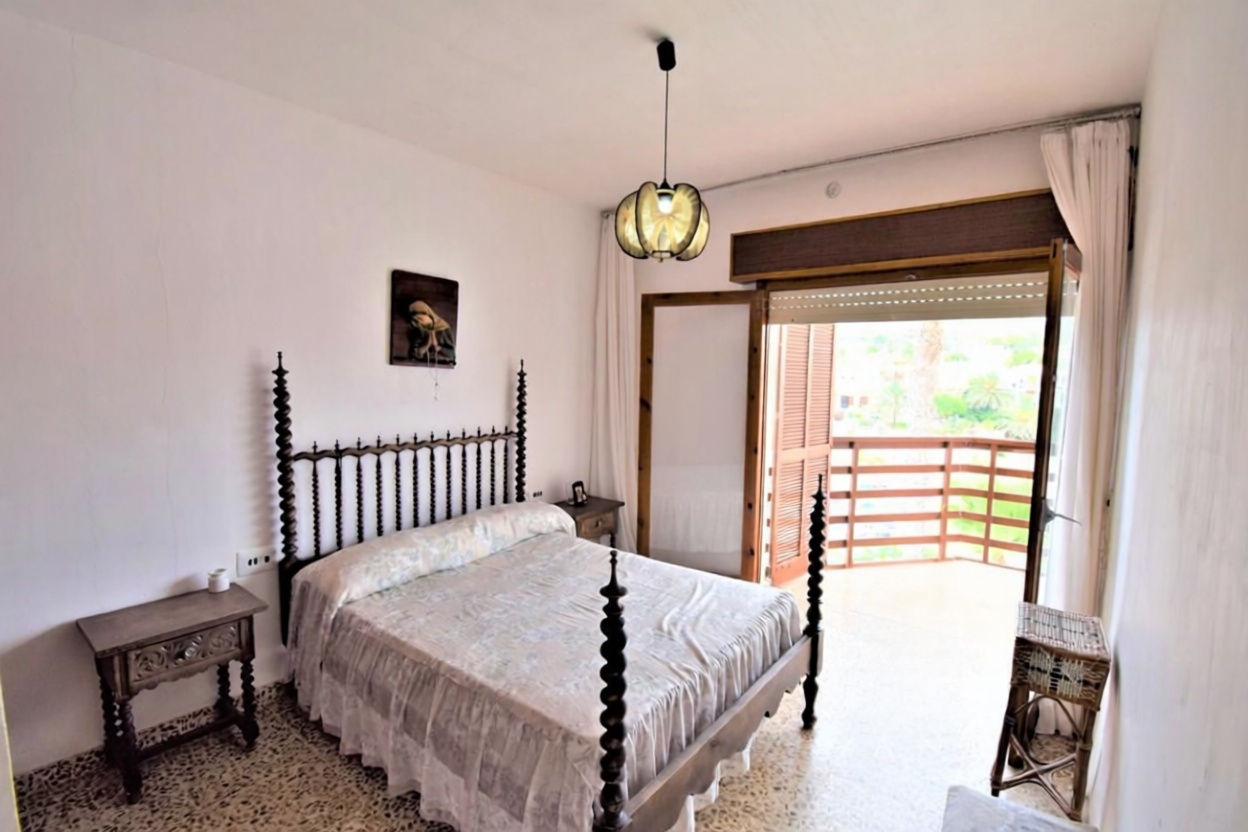 Chalet con acceso directo a playa en San Juan de los Terreros — Baño