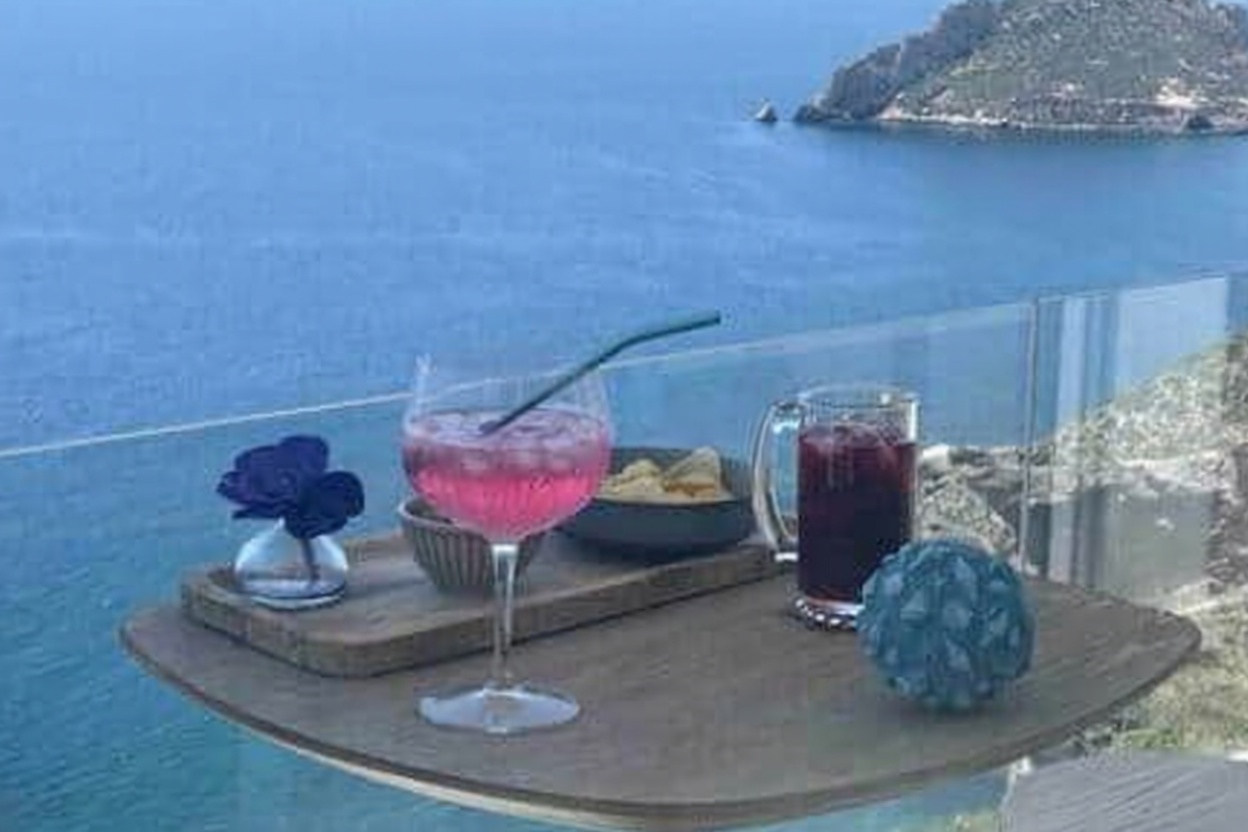 Chalet con acceso directo a playa en Águilas — Terraza mar