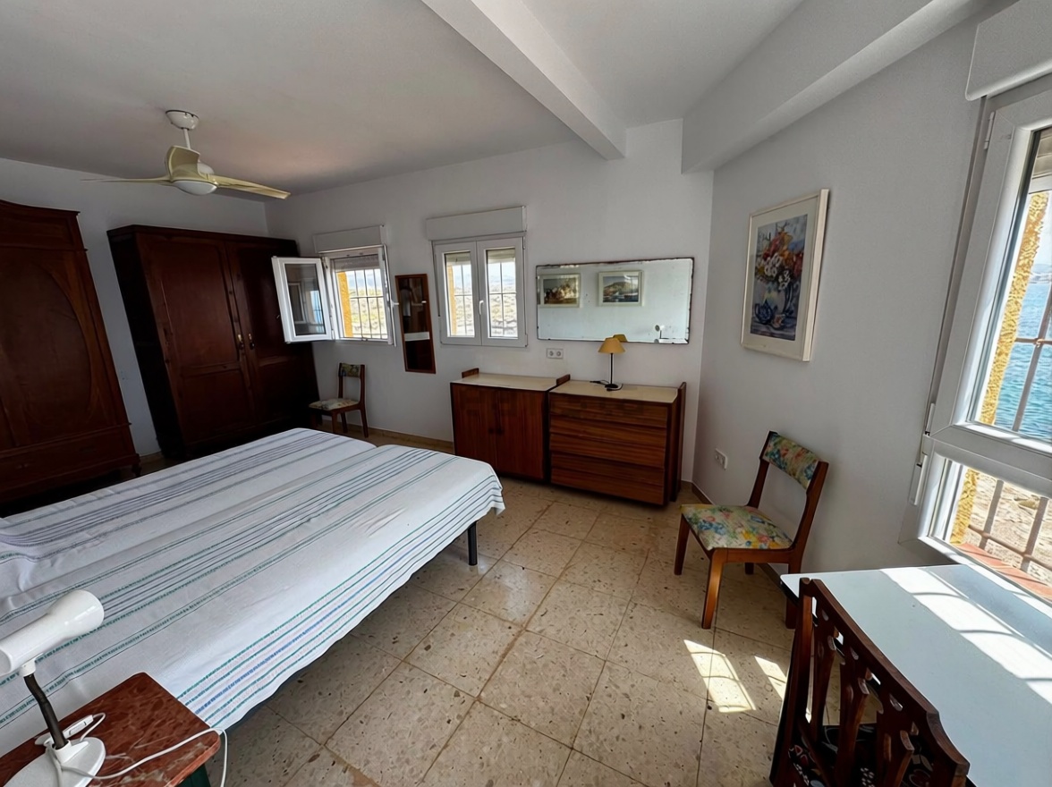 Chalet avec accès direct à la plage à Águilas — Chambre
