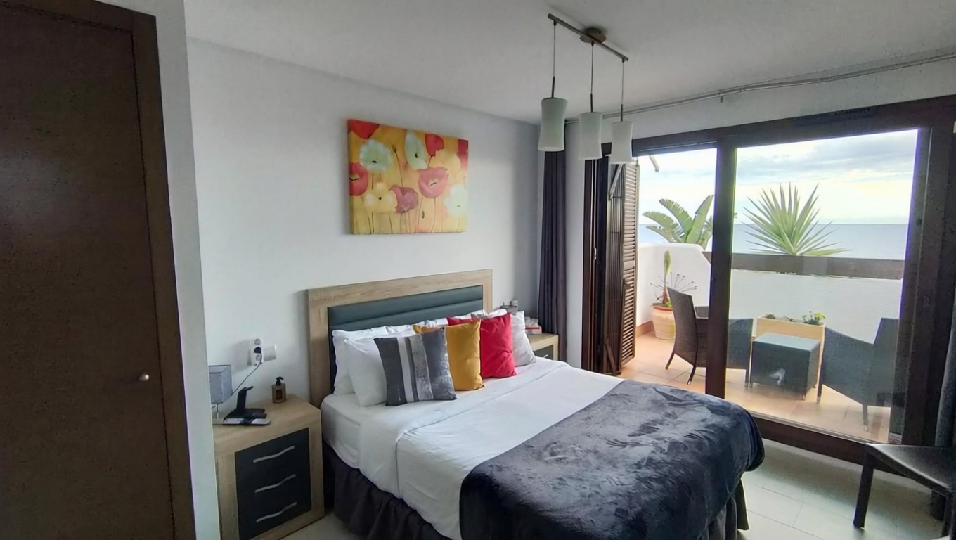 Duplex en première ligne de plage à San Juan de los Terreros — Chambre