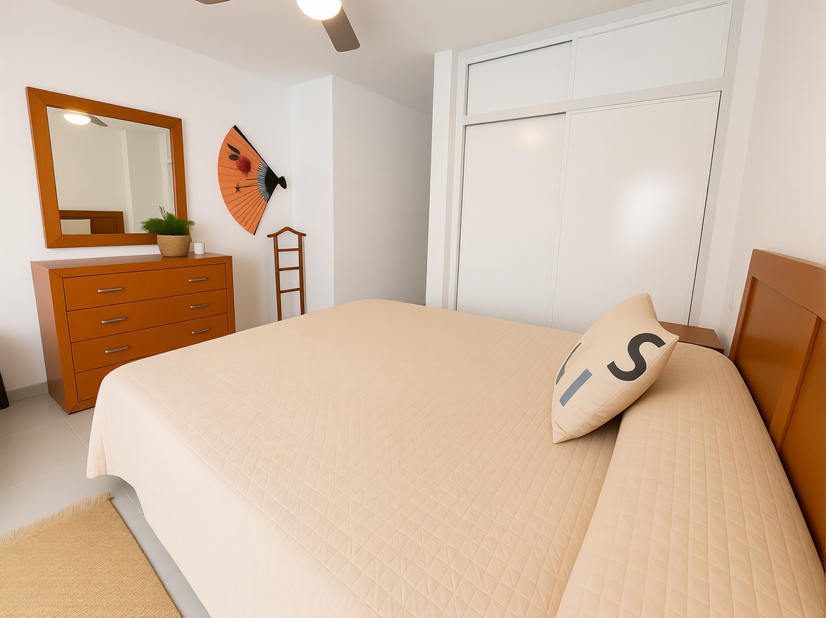 Appartement en première ligne de plage à Águilas — Chambre