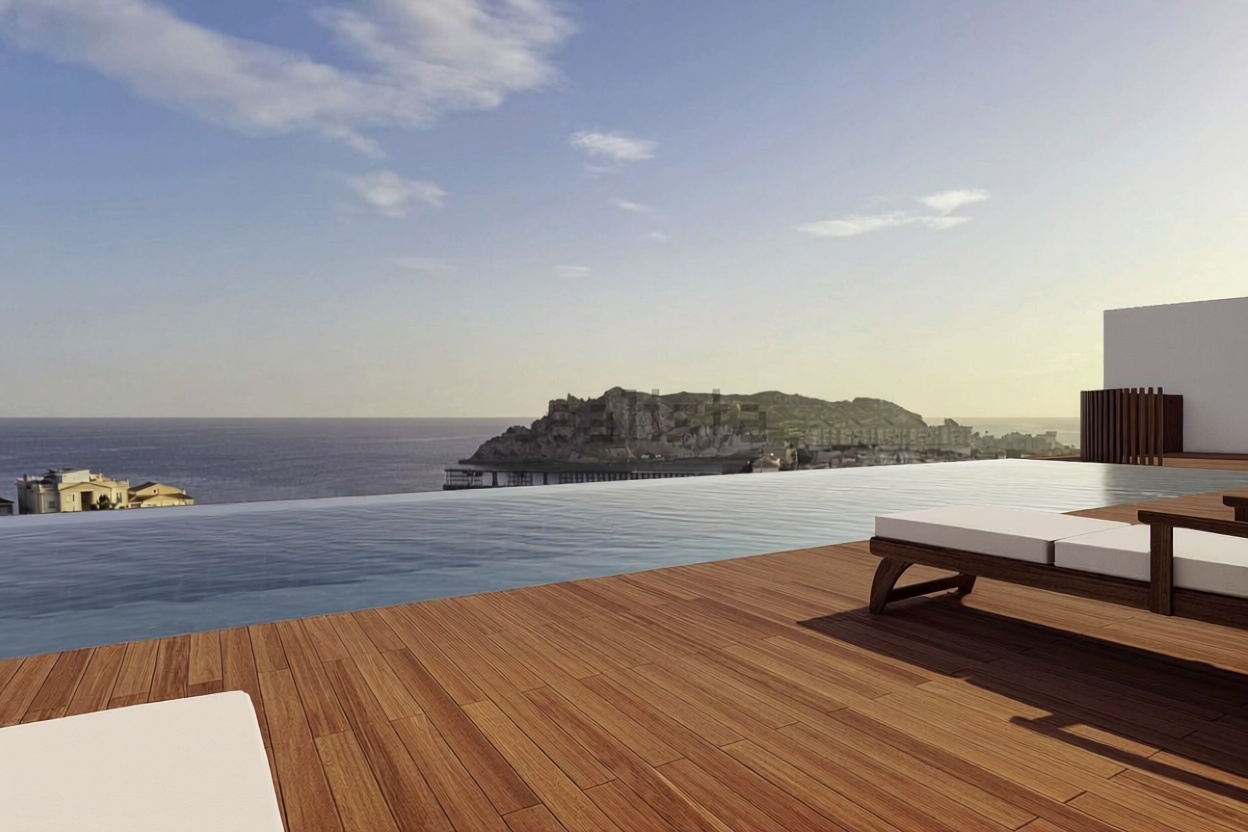 Beachfront flat in Águilas — Pool