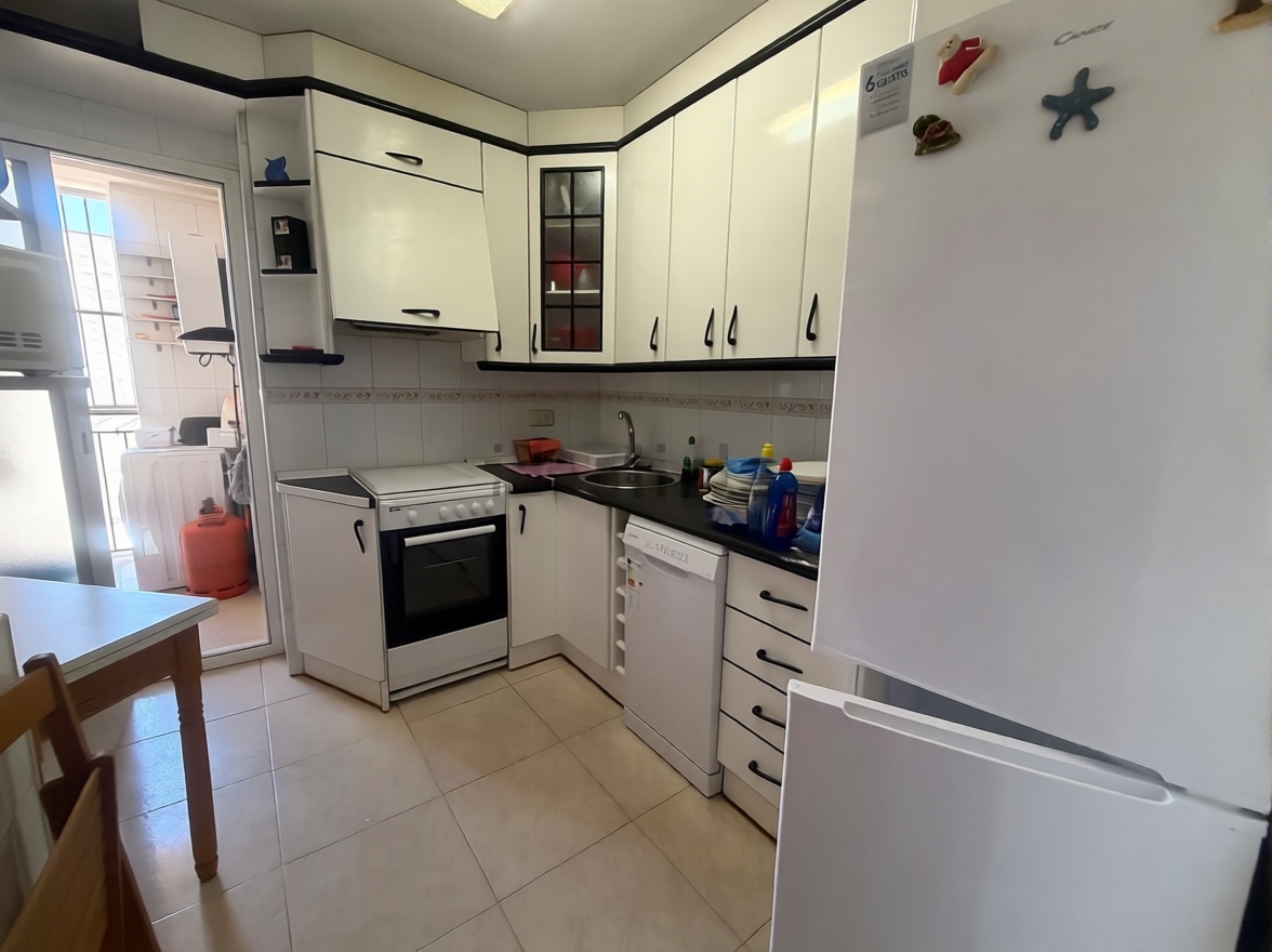 Beachfront flat in Águilas — Kitchen