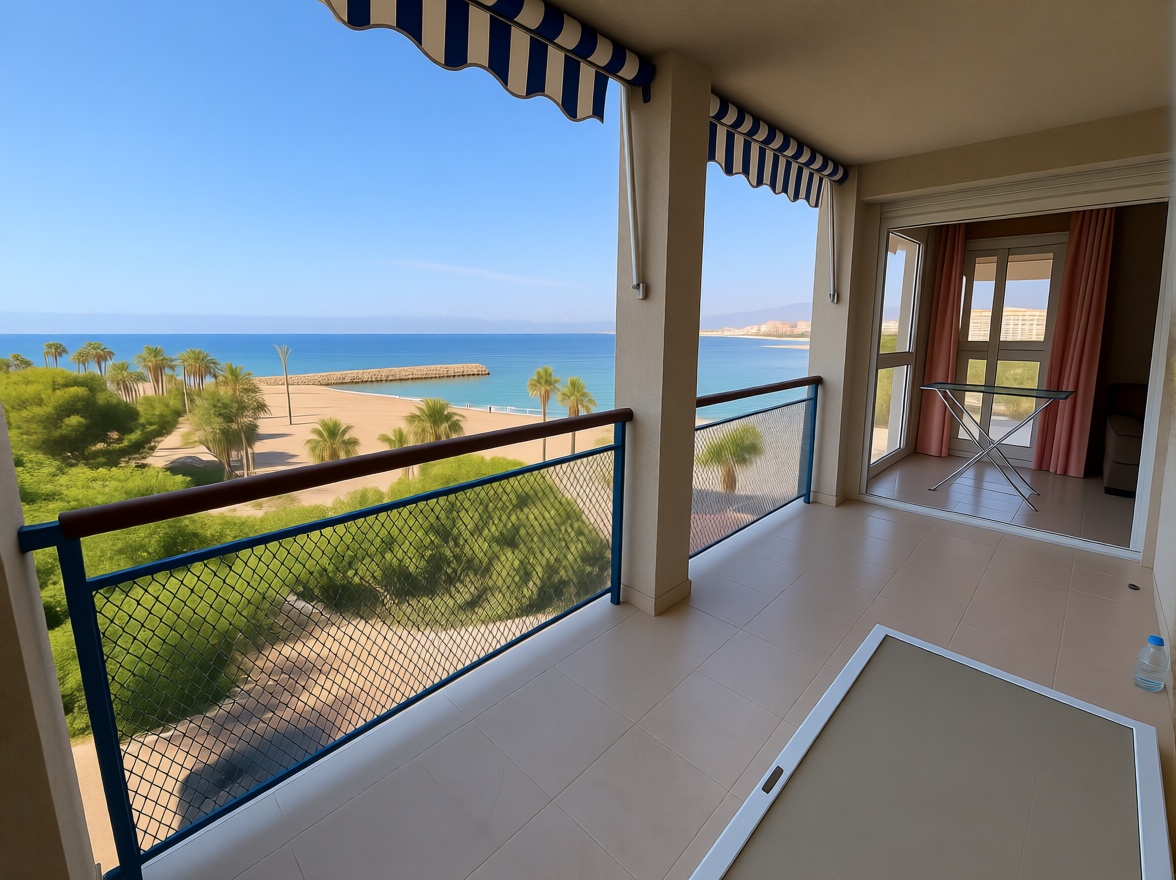Beachfront flat in Águilas