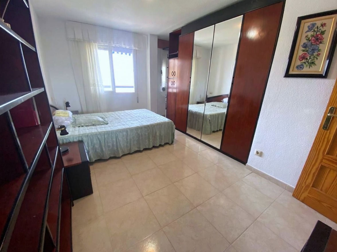 Beachfront flat in Águilas — Bedroom