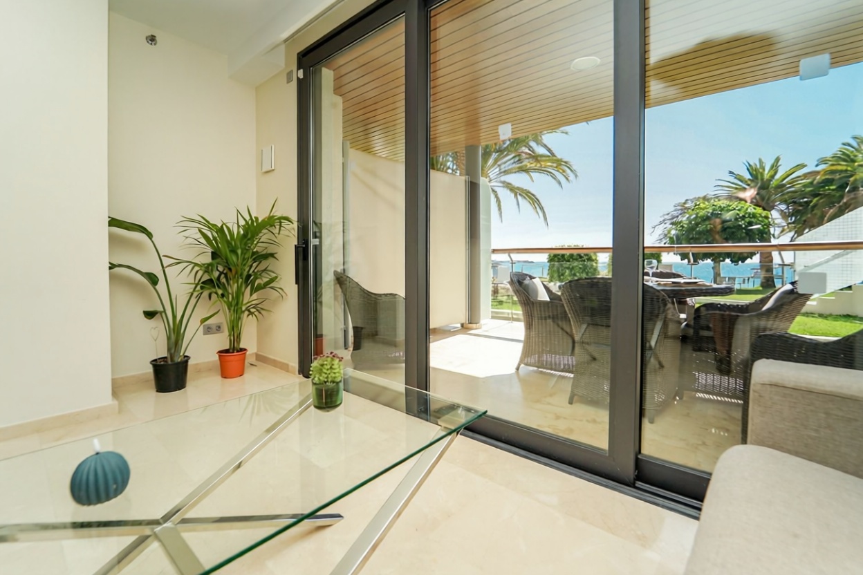Appartement en première ligne de plage à Mogán — Chambre