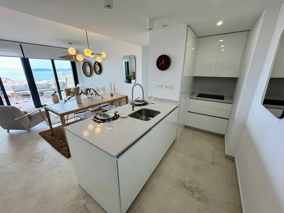 Piso en primera línea de playa en Águilas — Cocina