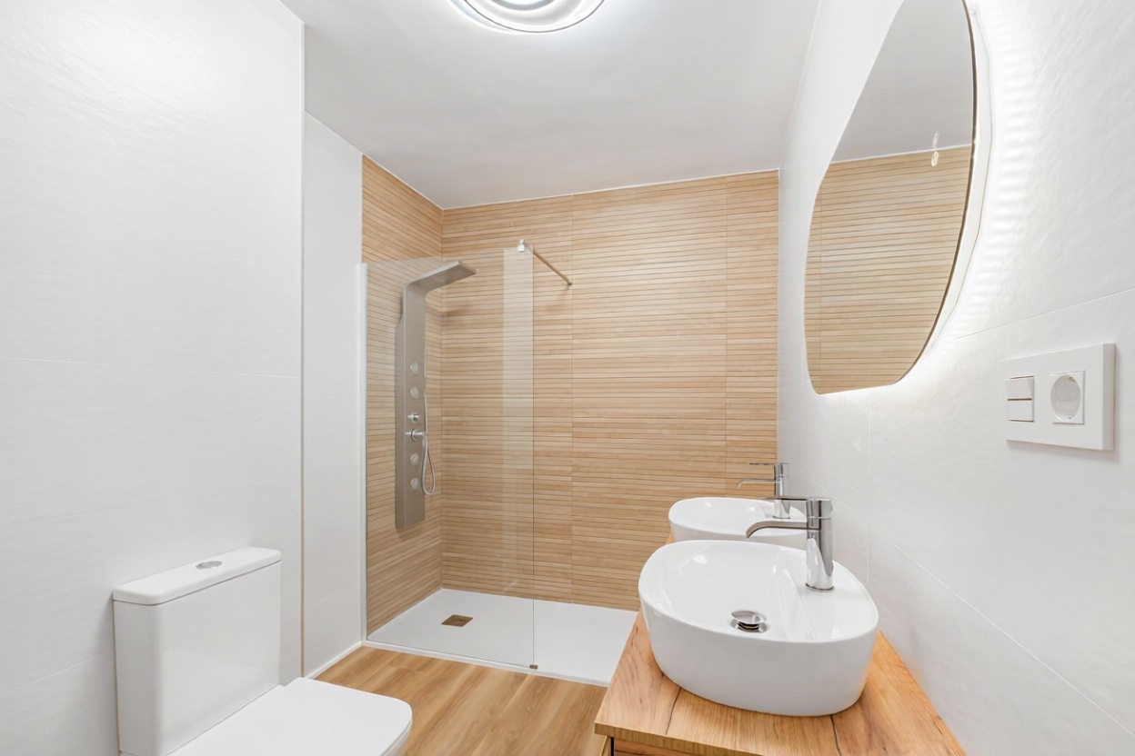 Appartement en première ligne de plage à Águilas — Sanitaires