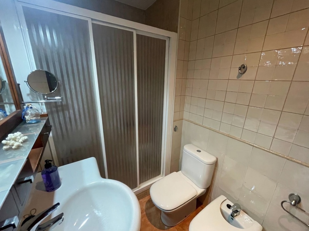 Appartement en première ligne de plage à Águilas — Sanitaires
