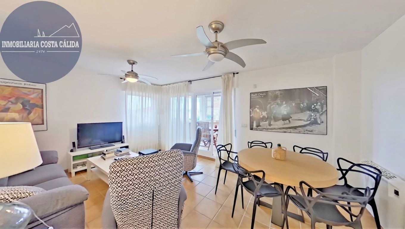 Appartement en première ligne de plage à Águilas — Séjour