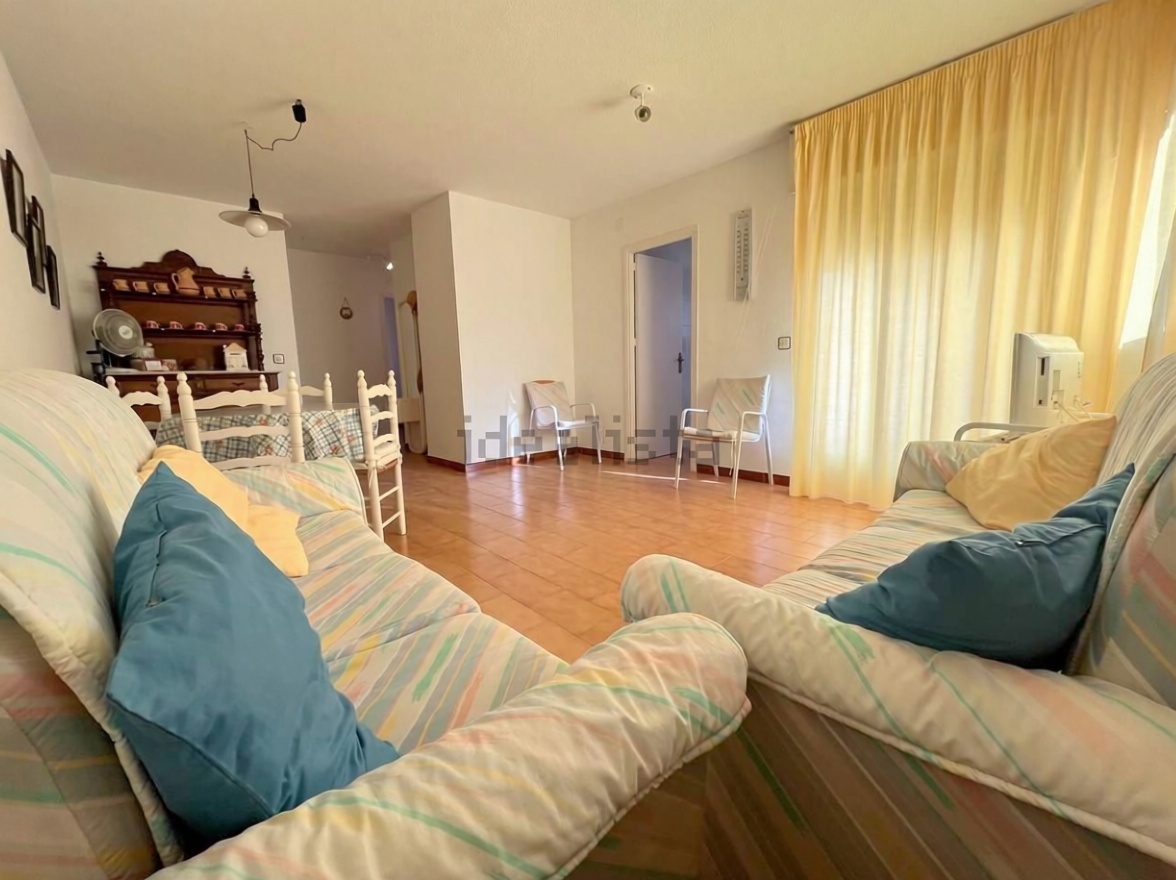 Appartement en première ligne de plage à Águilas — Séjour