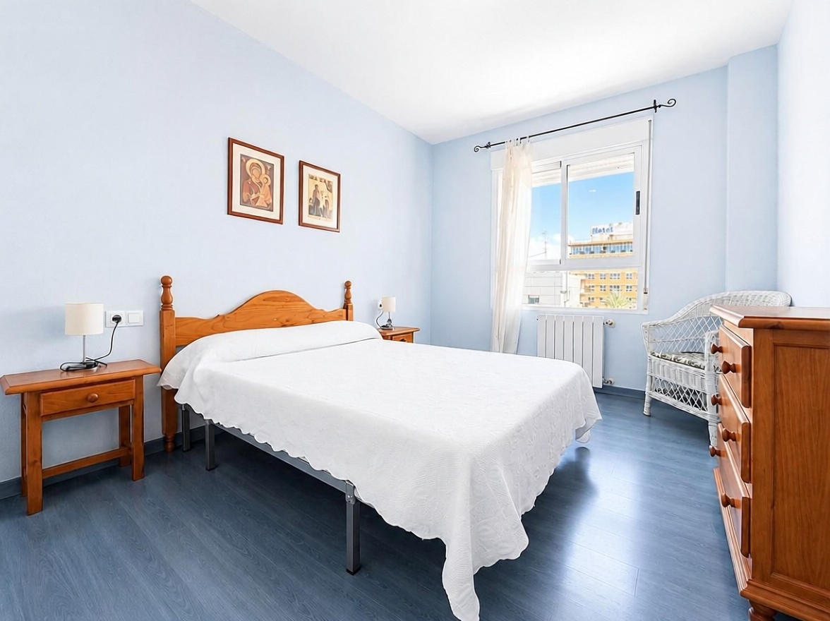 Appartement en première ligne de plage à Águilas — Chambre