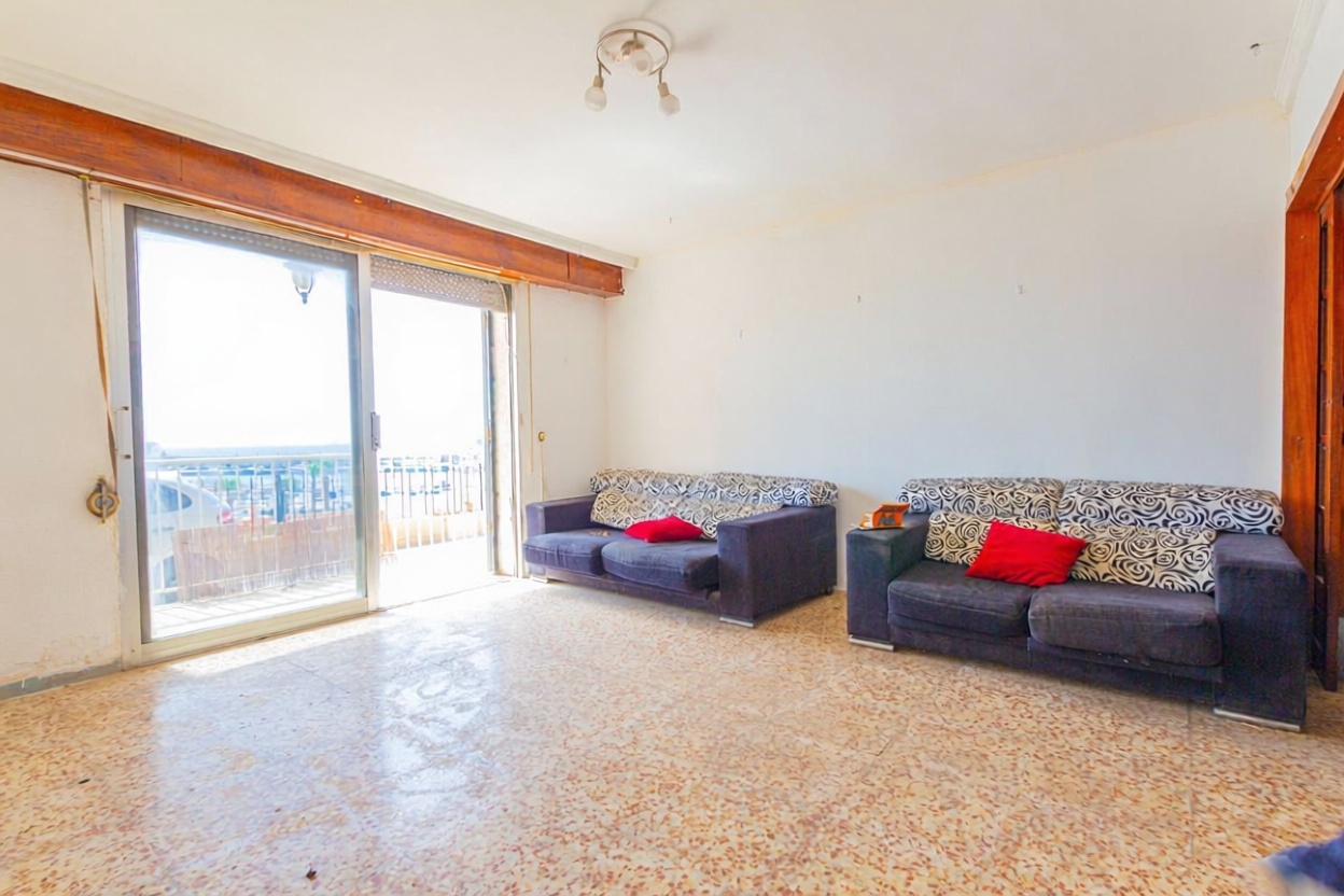 Appartement en première ligne de plage à Águilas — Séjour
