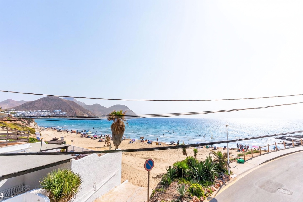 Chalet con acceso directo a playa en Níjar — Dormitorio