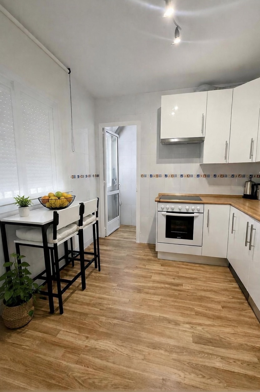Ático en primera línea de mar en Almería — Dormitorio