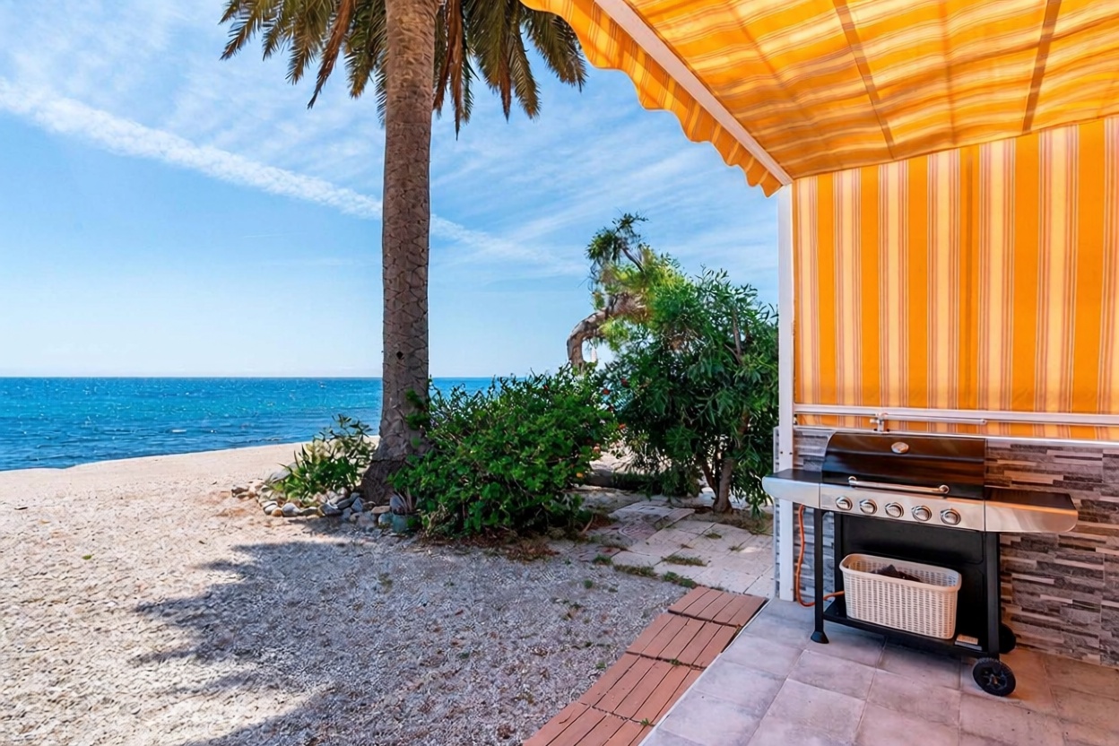 Apartamento em primeira linha de praia em Roquetas de Mar