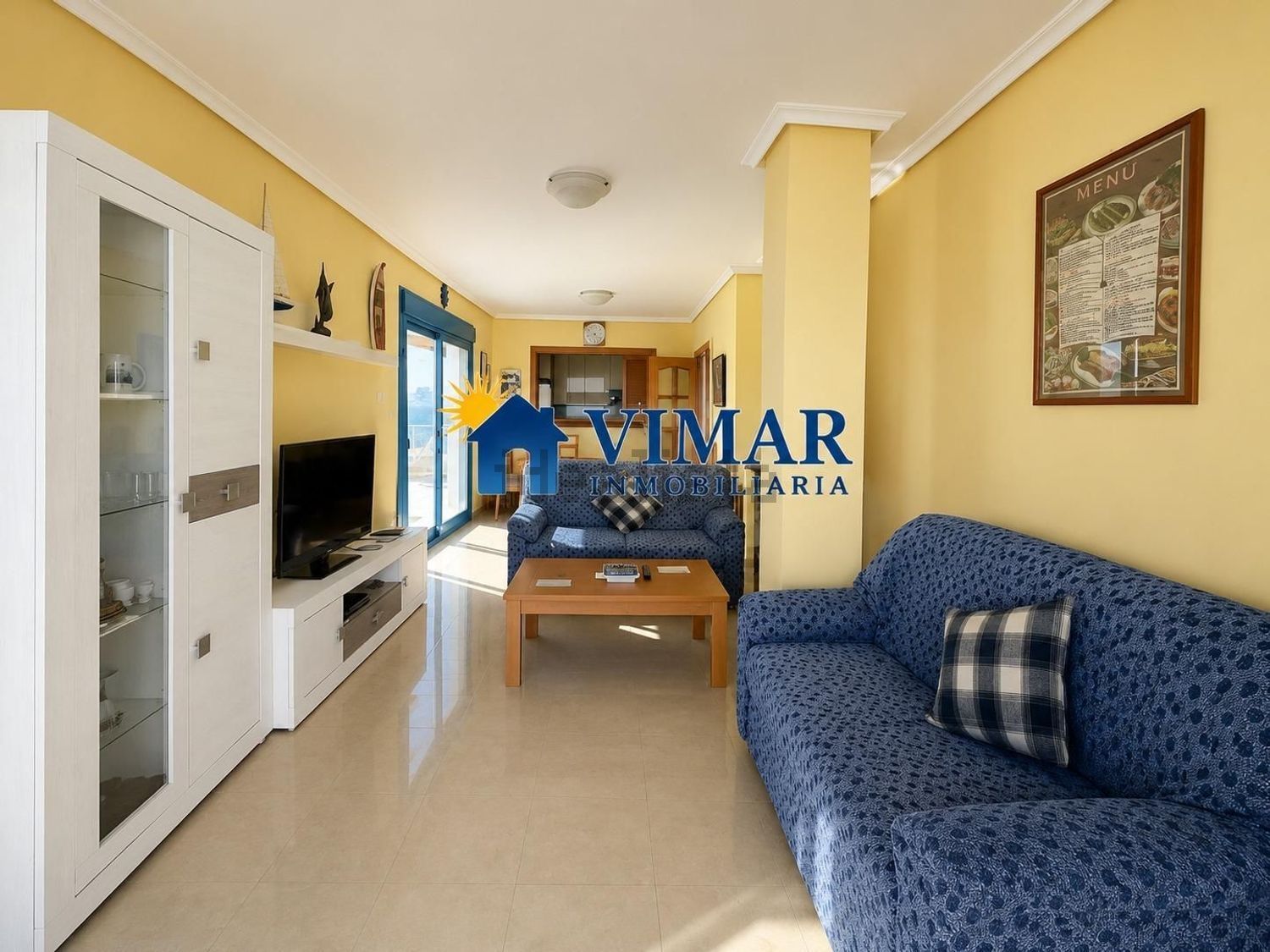 Dachgeschosswohnung zum Verkauf in erster Meereslinie in Roquetas de Mar