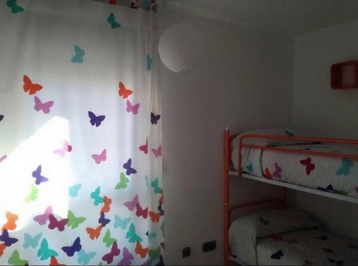 Beachfront flat in Roquetas de Mar — Bedroom