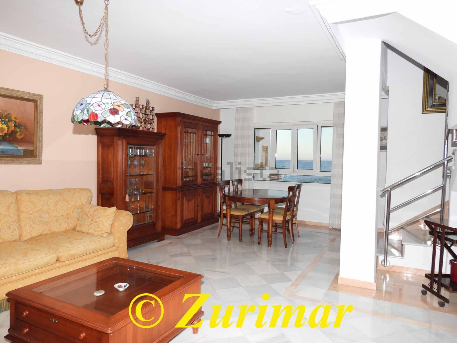 Duplexwohnung zum Verkauf in direkter Strandlage in Roquetas de Mar