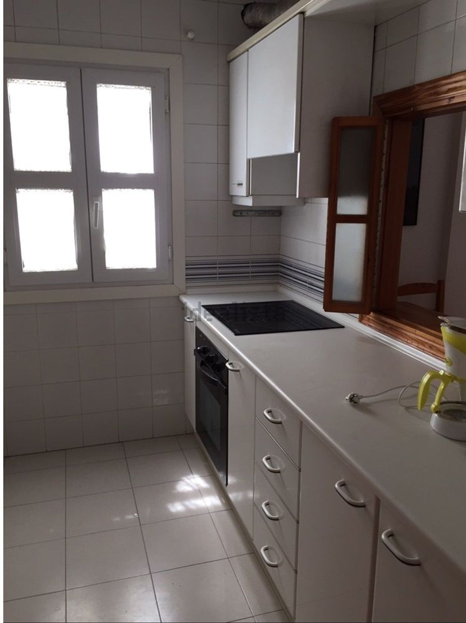 Wohnung zum Verkauf in direkter Strandlage in Roquetas de Mar