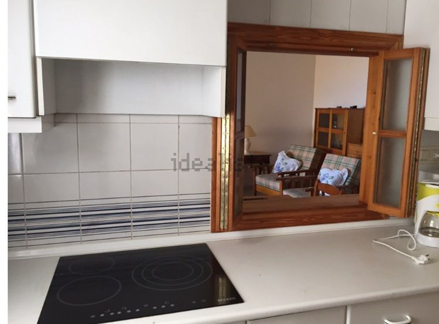 Wohnung zum Verkauf in direkter Strandlage in Roquetas de Mar