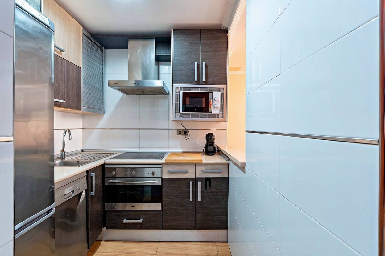 Appartement en première ligne de plage à Roquetas de Mar — Chambre
