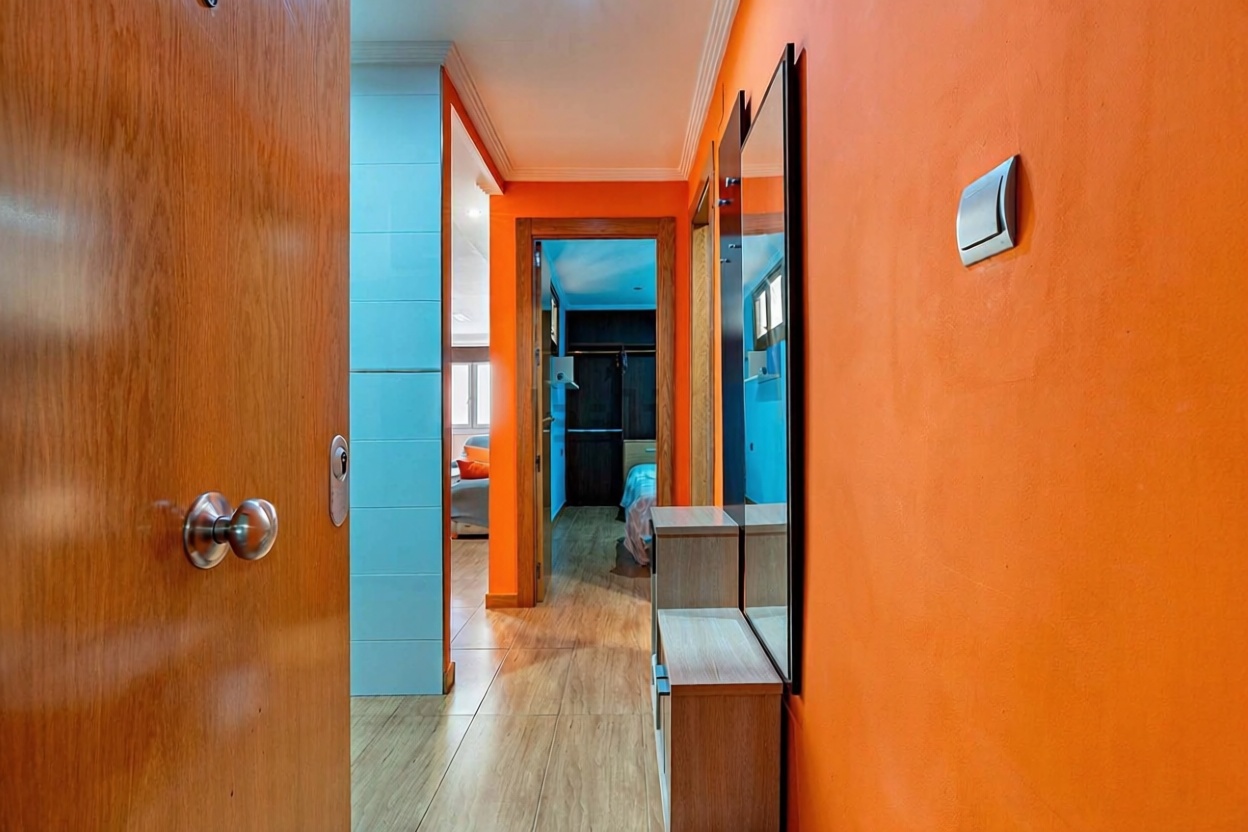 Appartement en première ligne de plage à Roquetas de Mar — Chambre