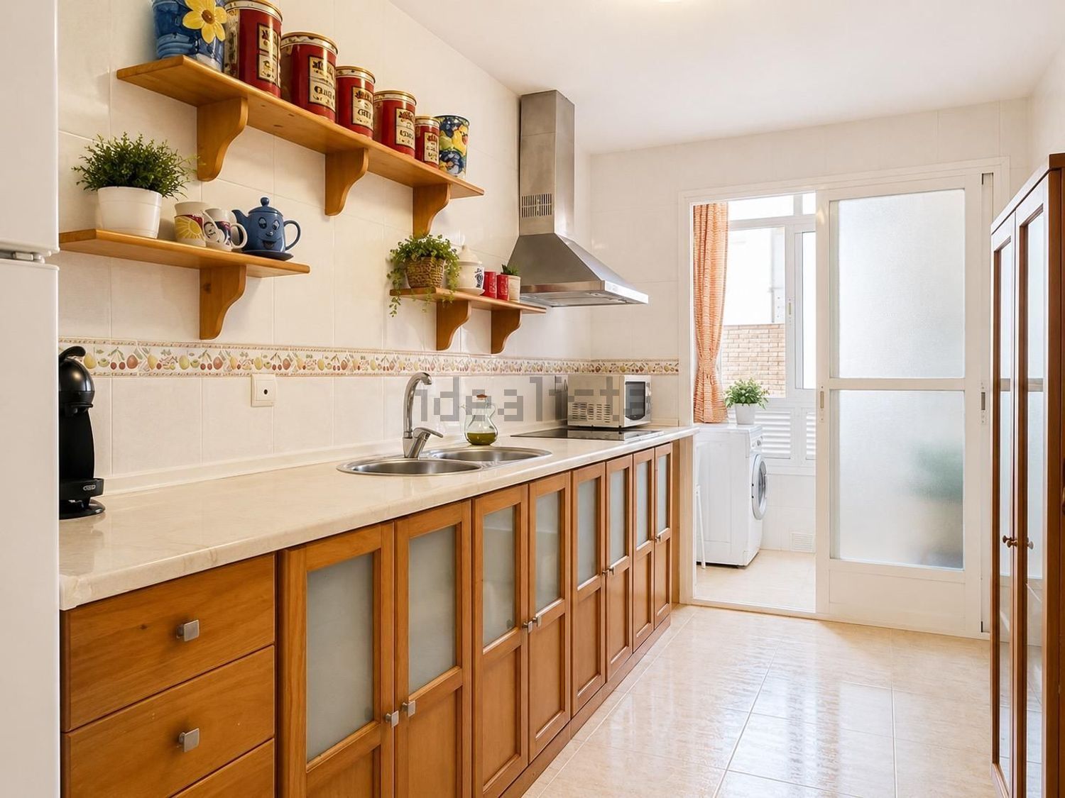 Apartamento em primeira linha de praia em Costa Tropical — Cozinha