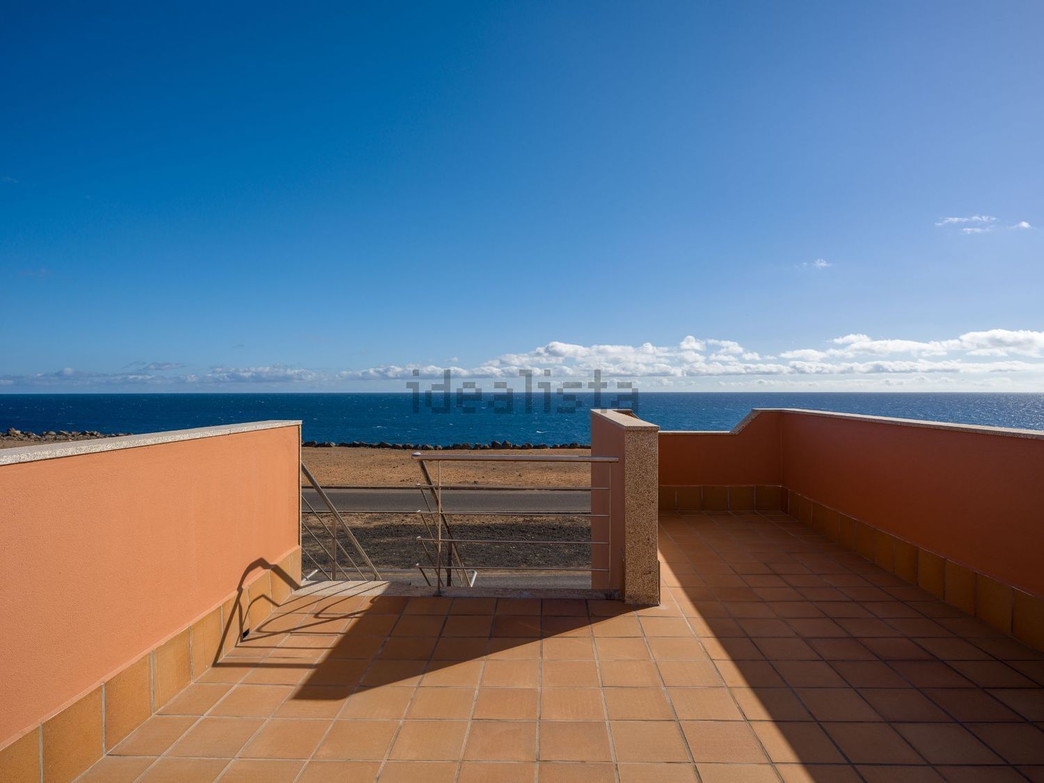 Chalet with direct beach access in Antigua