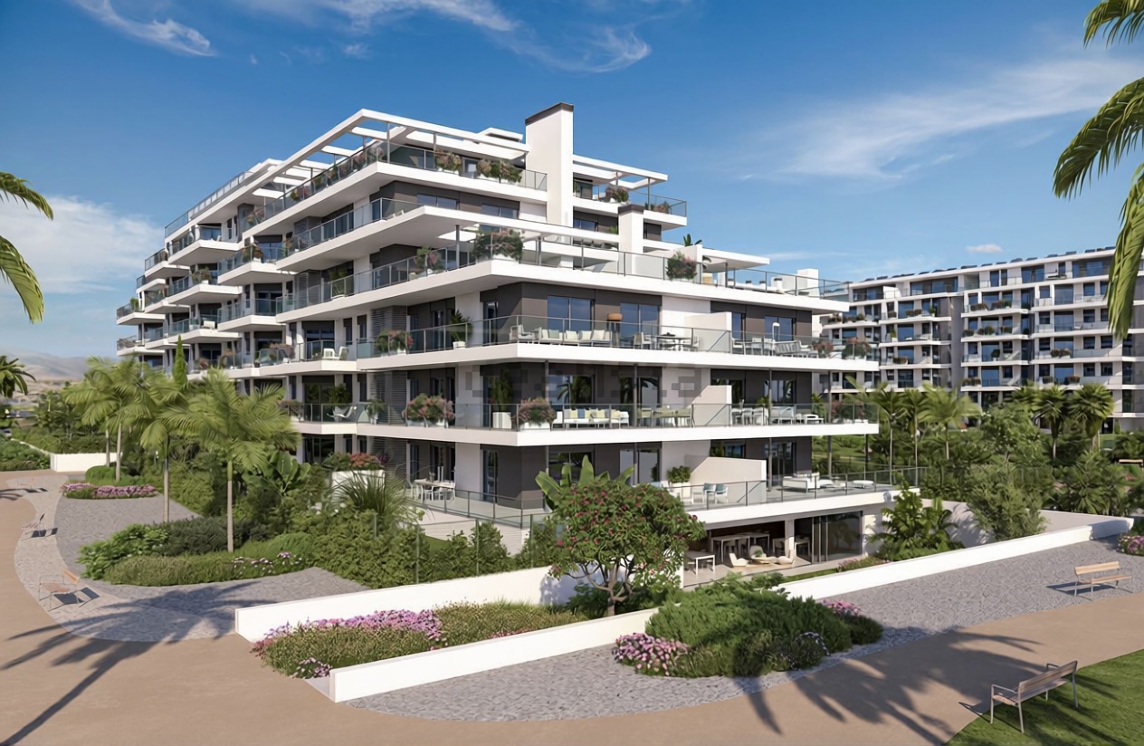 Apartamento em primeira linha de praia em El Ejido — Fachada