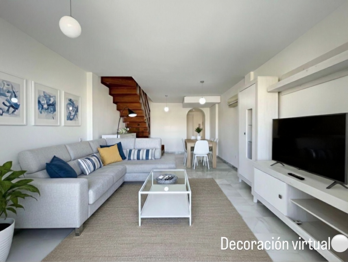 Apartamento em primeira linha de praia em El Ejido — Sala
