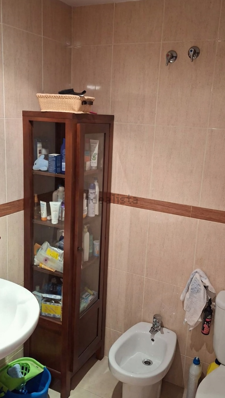 Apartamento em primeira linha de praia em El Ejido — Casa banho