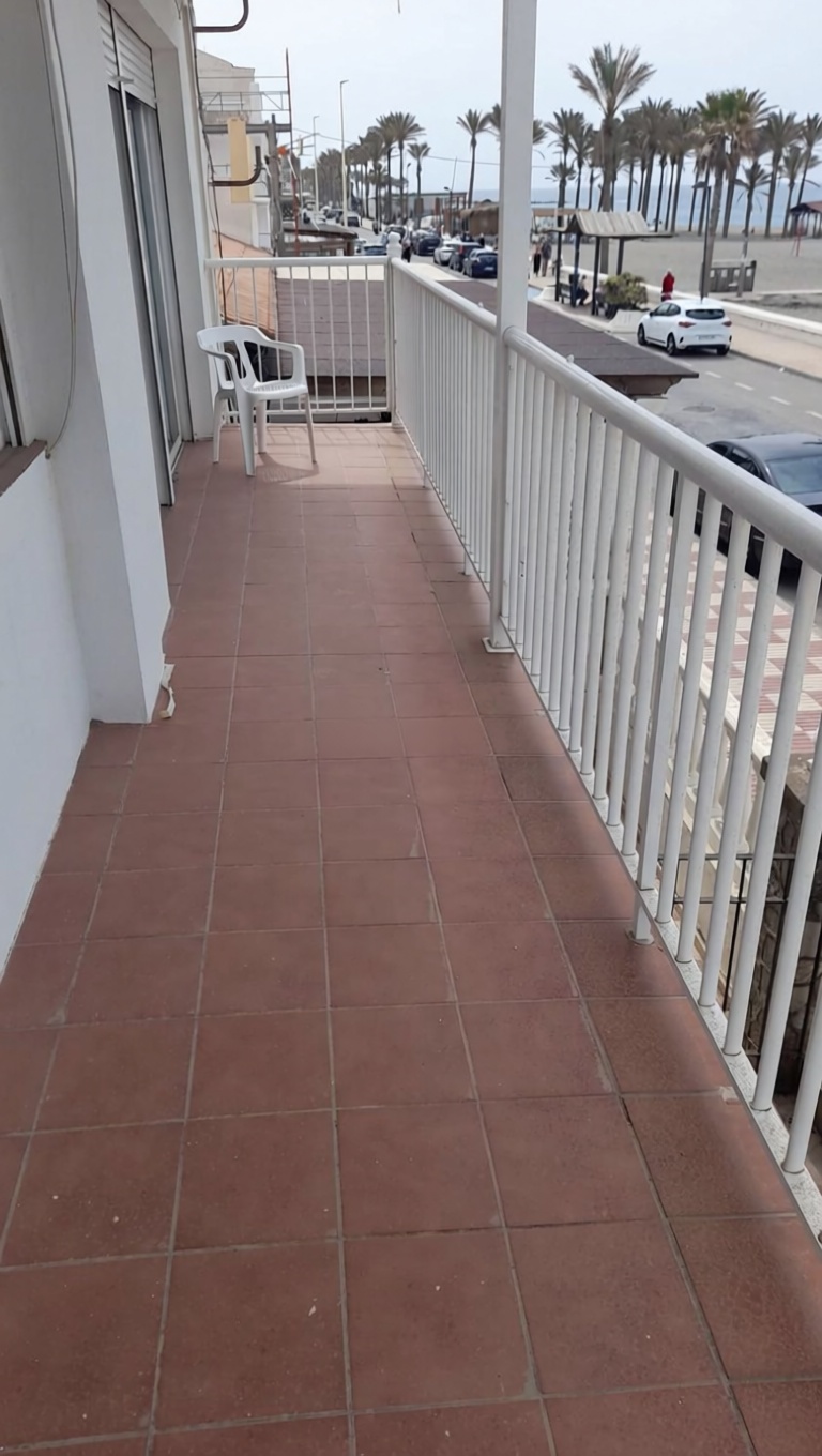 Appartement en première ligne de plage à Costa Tropical