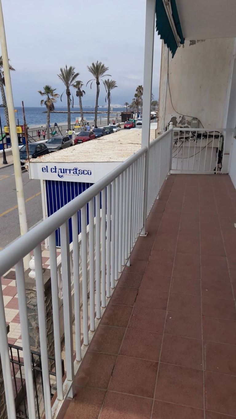 Appartement en première ligne de plage à Costa Tropical — Terrasse mer