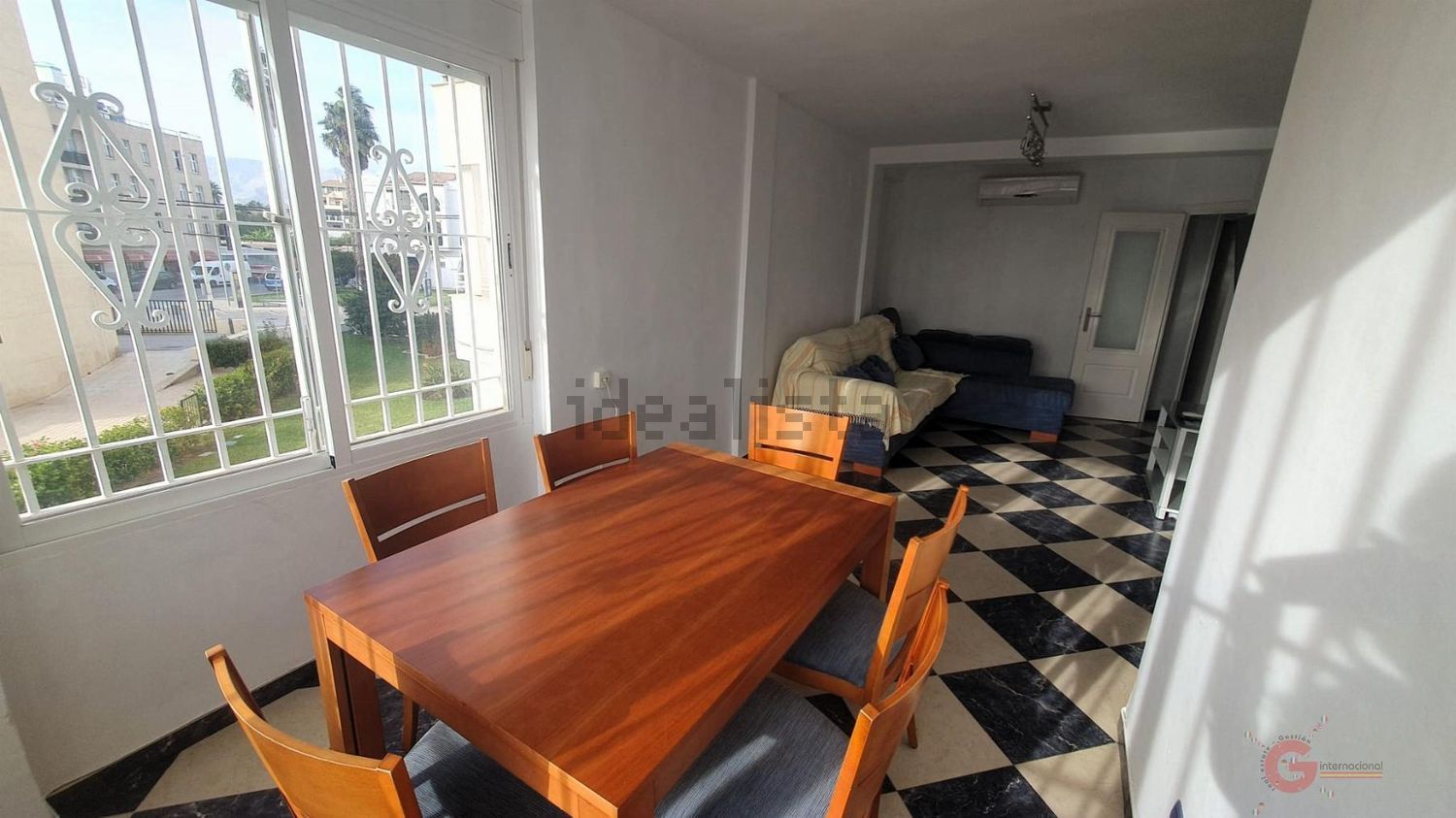 Flat for sale frontline beach in Motril