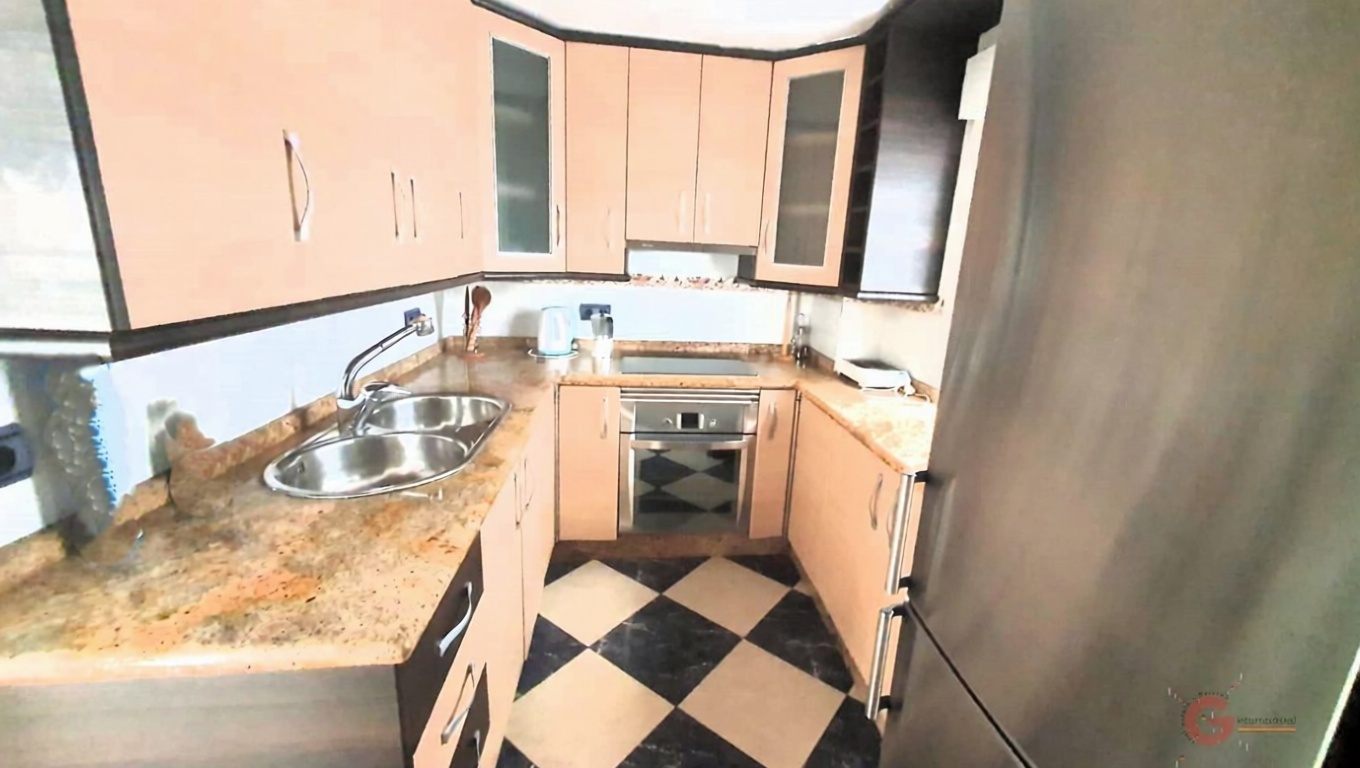 Appartement en première ligne de plage à Motril — Cuisine