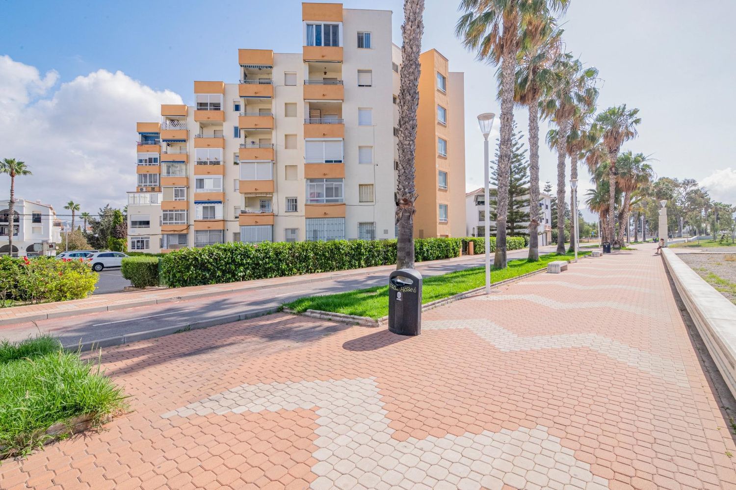 Flat for sale frontline beach in Motril