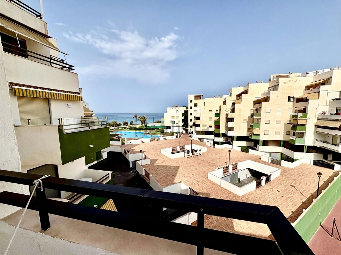 Appartement en première ligne de plage à Salobreña