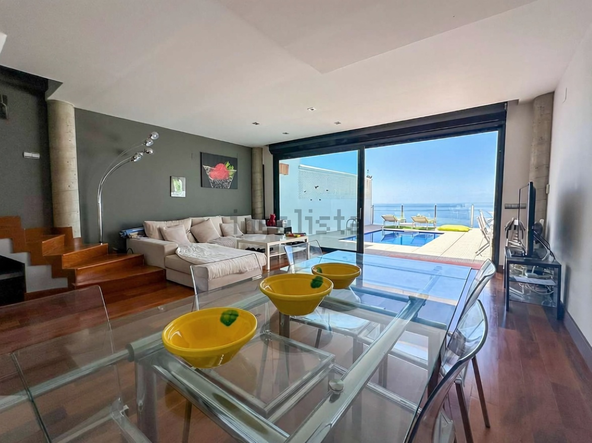 Chalet avec accès direct à la plage à Salobreña — Séjour