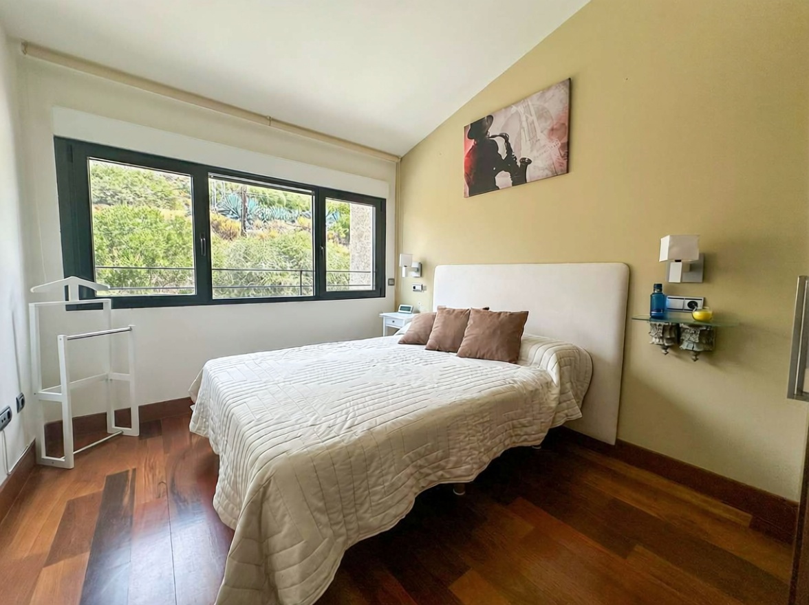 Chalet avec accès direct à la plage à Salobreña — Chambre