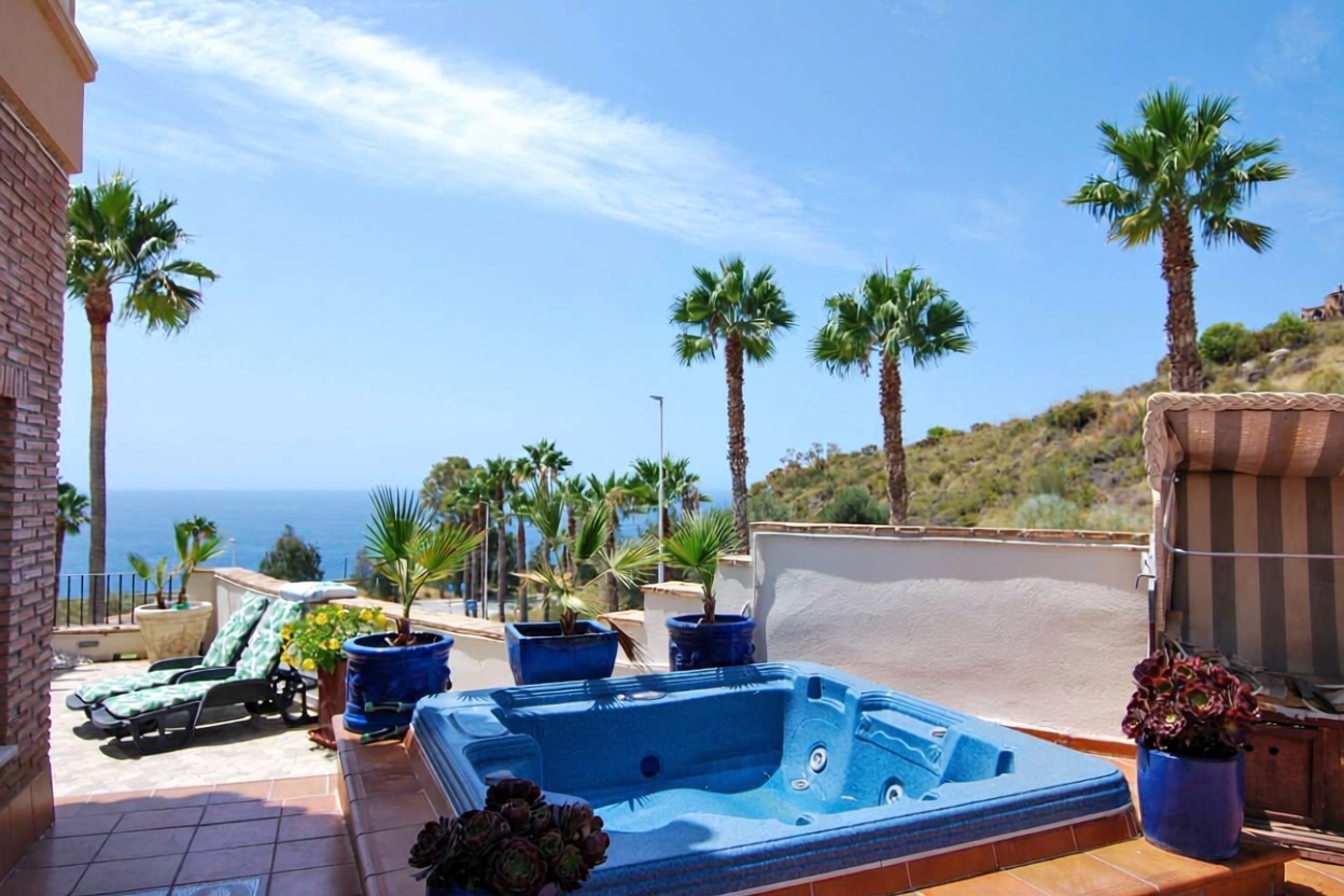 Chalet avec accès direct à la plage à Salobreña
