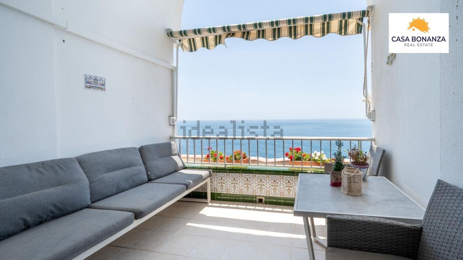 Wohnung zum Verkauf in direkter Strandlage in Almuñécar